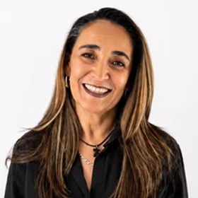 Asesora Paula León